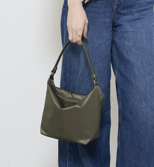  「クラウズナイロンシンプルショルダーバッグ」|ショルダー・メッセンジャー|