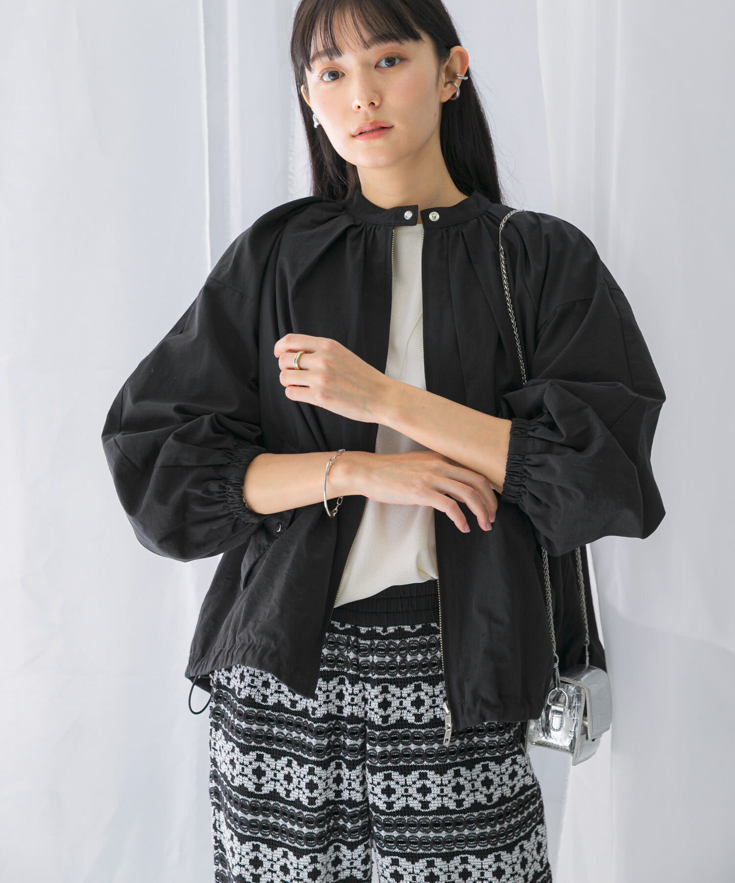 URBAN RESEARCH ROSSO「ギャザーボリュームブルゾン」|ブルゾン・スタジャン|