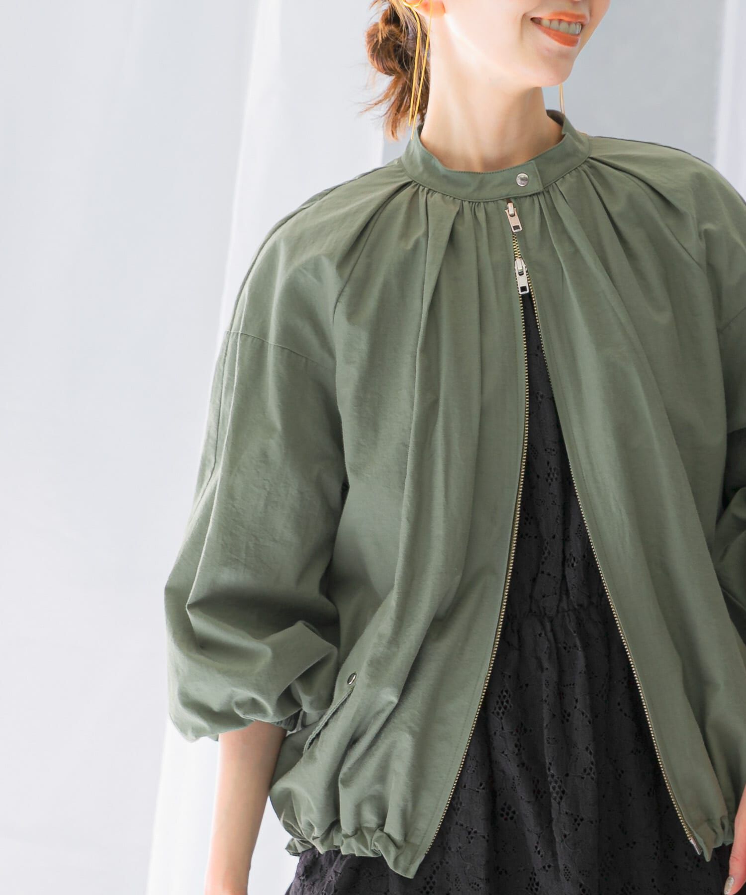 URBAN RESEARCH ROSSO「ギャザーボリュームブルゾン」|ブルゾン・スタジャン|