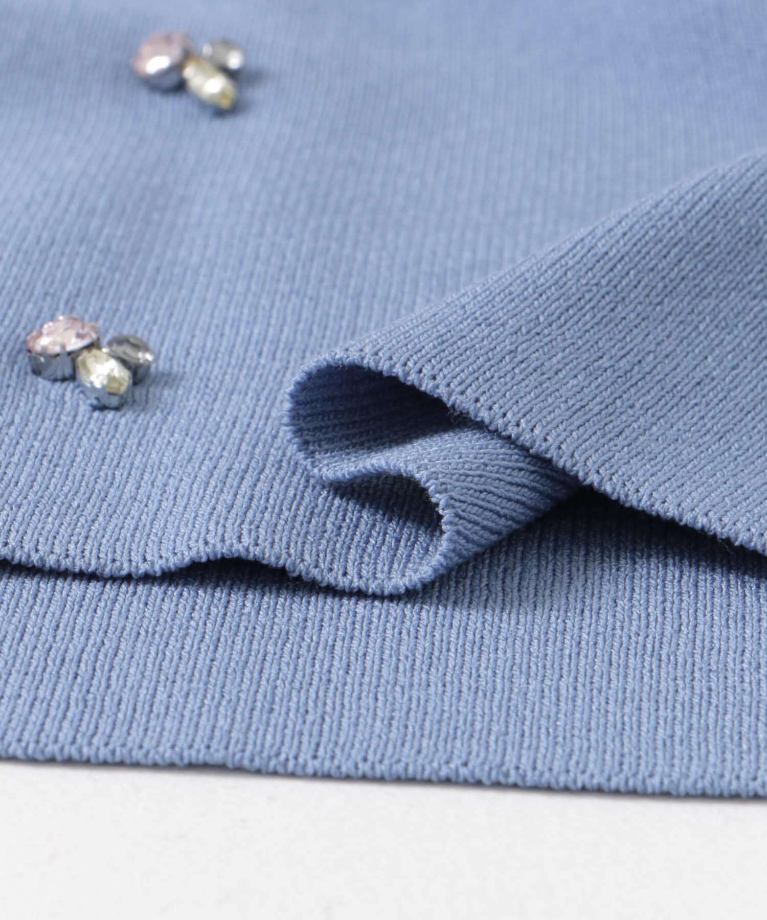 SENSE OF PLACE by URBAN RESEARCH「ハートネックビジューセーター」|ニット・セーター|