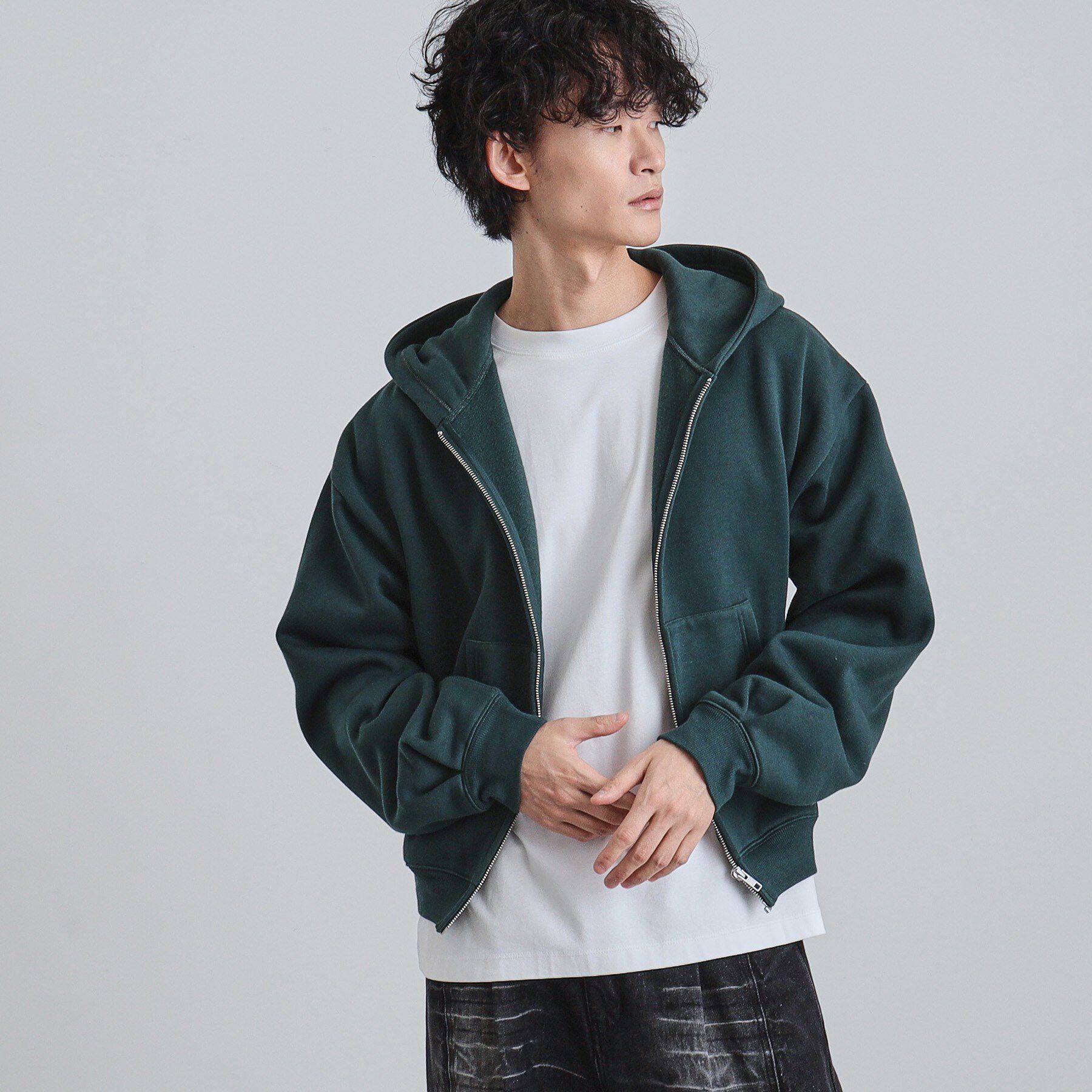 tk.TAKEO KIKUCHI「ボリュームスリーブジップパーカ」|パーカー|
