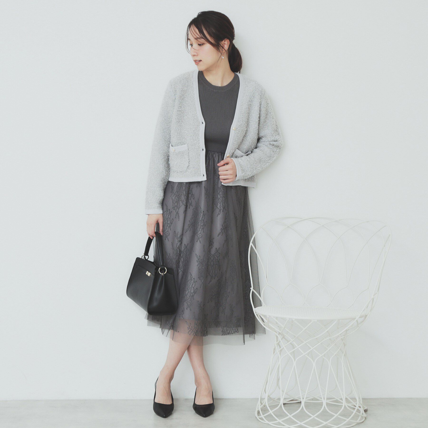 index「Vネックショートラメカーディガン【洗濯機洗い可】」|カーディガン|