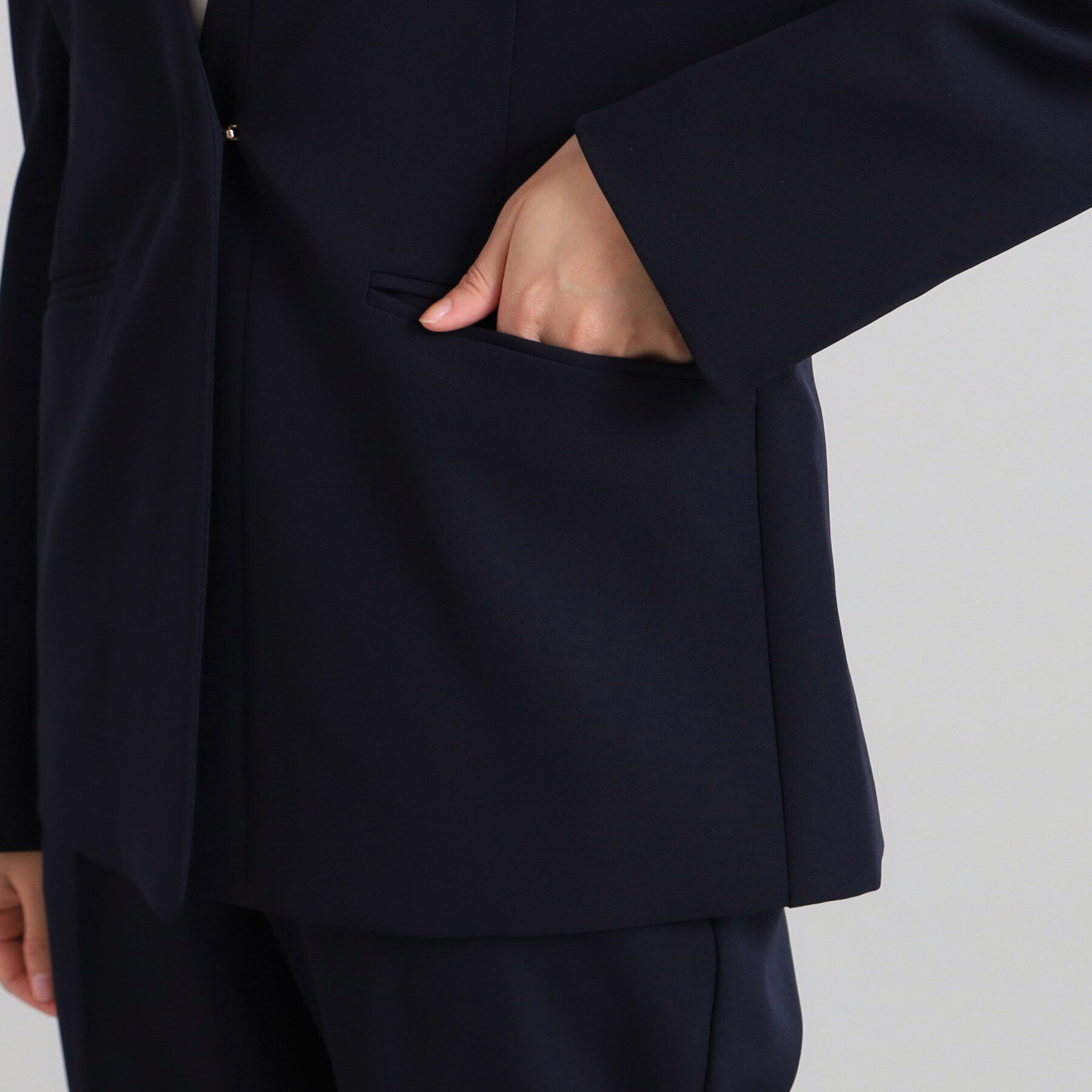 OPAQUE.CLIP「≪通勤・セレモニー/セットアップ対応≫ Vネックジャケット/ダブルクロス【洗濯機洗い可】」|ノーカラージャケット|