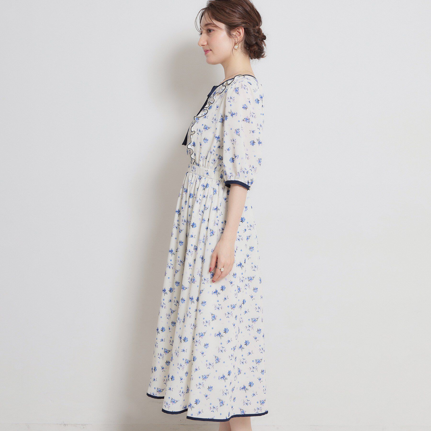 Couture broach「【着映え】水彩フラワーワンピース」|ワンピース|