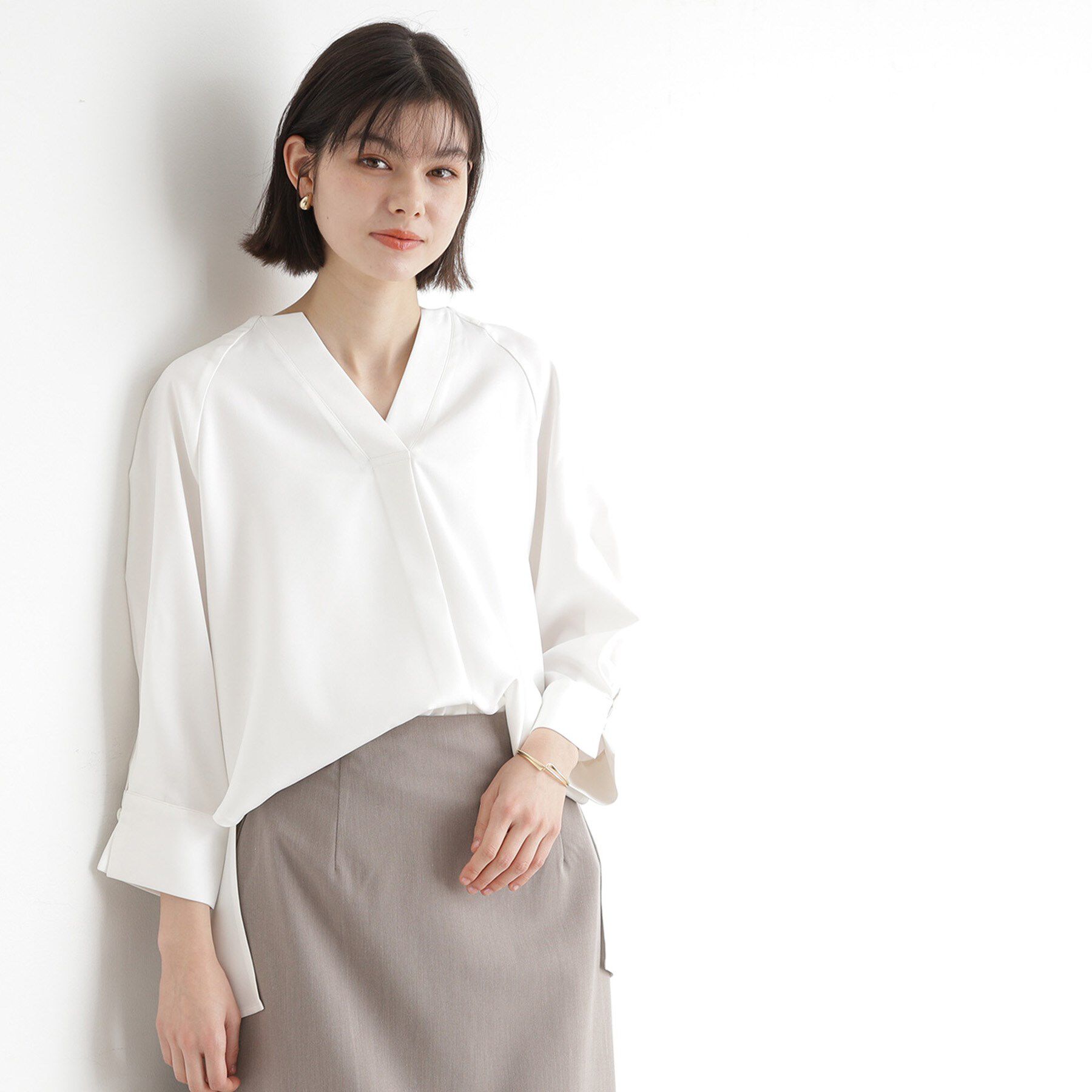THE SHOP TK「ブラウス見えカットソー【洗える】」|シャツ・ブラウス|