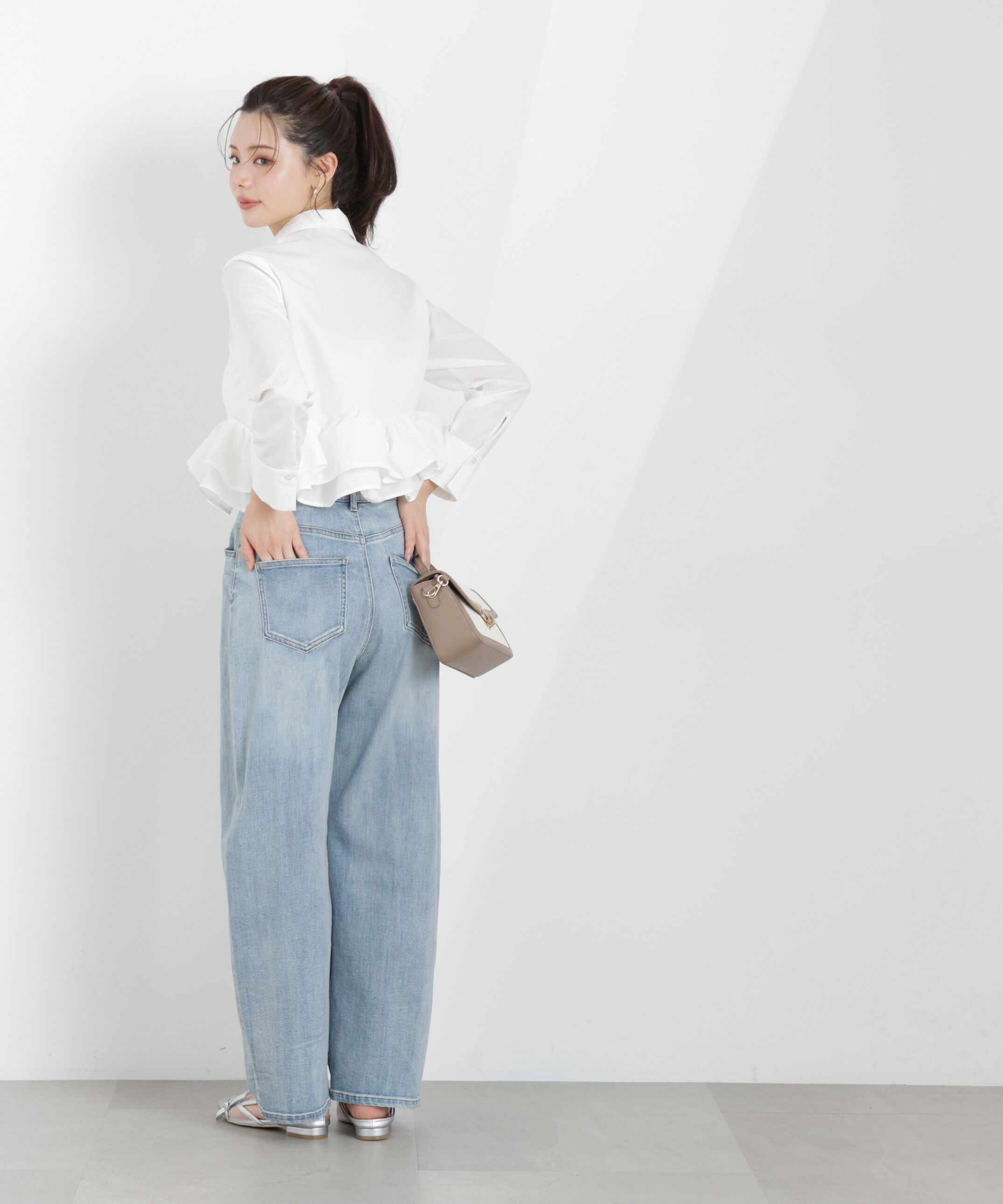 PROPORTION BODY DRESSING「〈a/mie〉ホイップフリルシャツ　26SS」|シャツ・ブラウス|