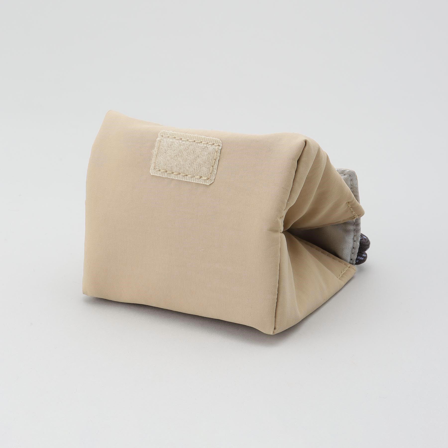 212 KITCHEN STORE「ポワブル 保冷おにぎりポーチBE」|食器・キッチングッズ|