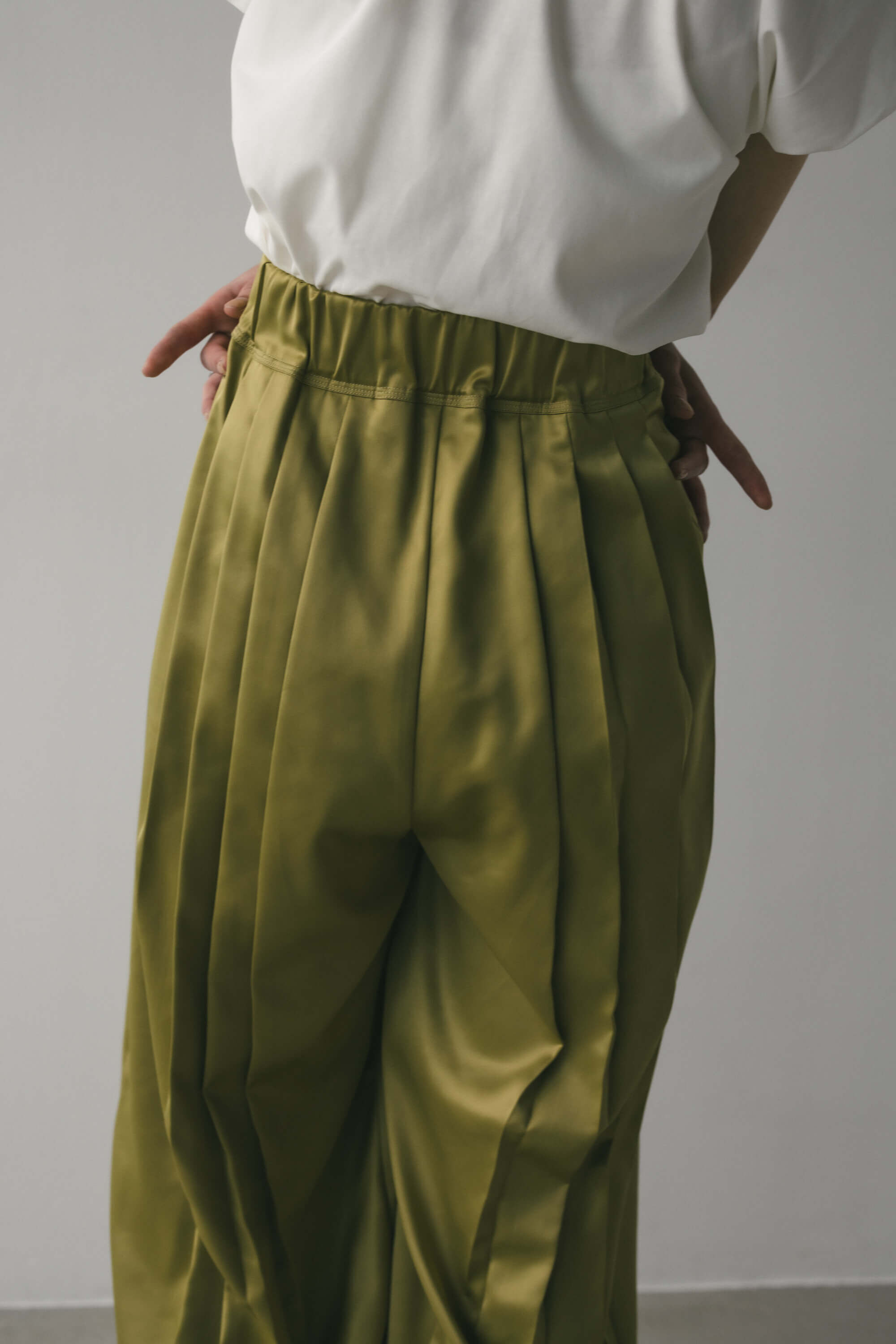 STYLEMIXER「サテンプリーツカフタックパンツ」|その他|