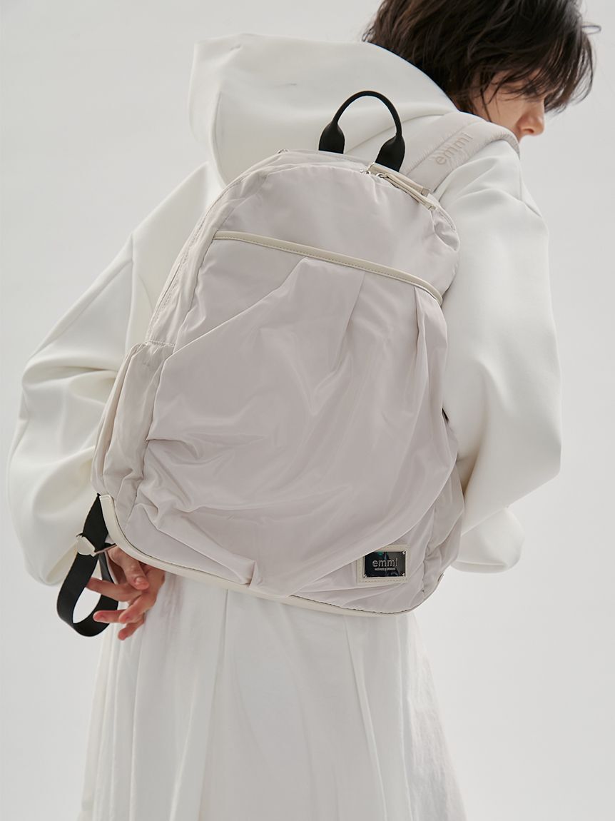 emmi atelier「eco レザーミックスバックパック/撥水」|リュック|IVR