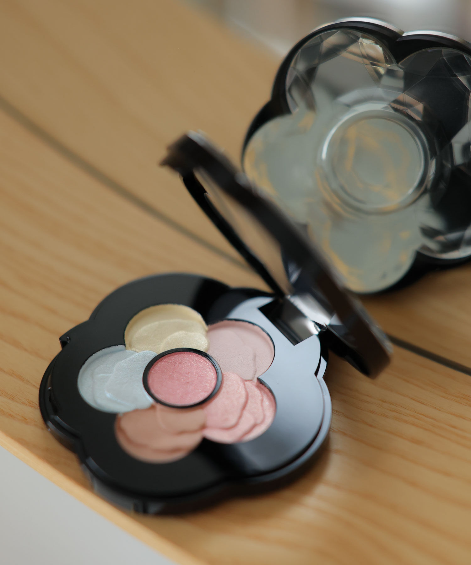 MARY QUANT「『数量限定』チアリー カラーズ フォー フェイス」|フェイスパウダー|ﾁｬｰﾑ ﾌﾞﾙｰﾑ