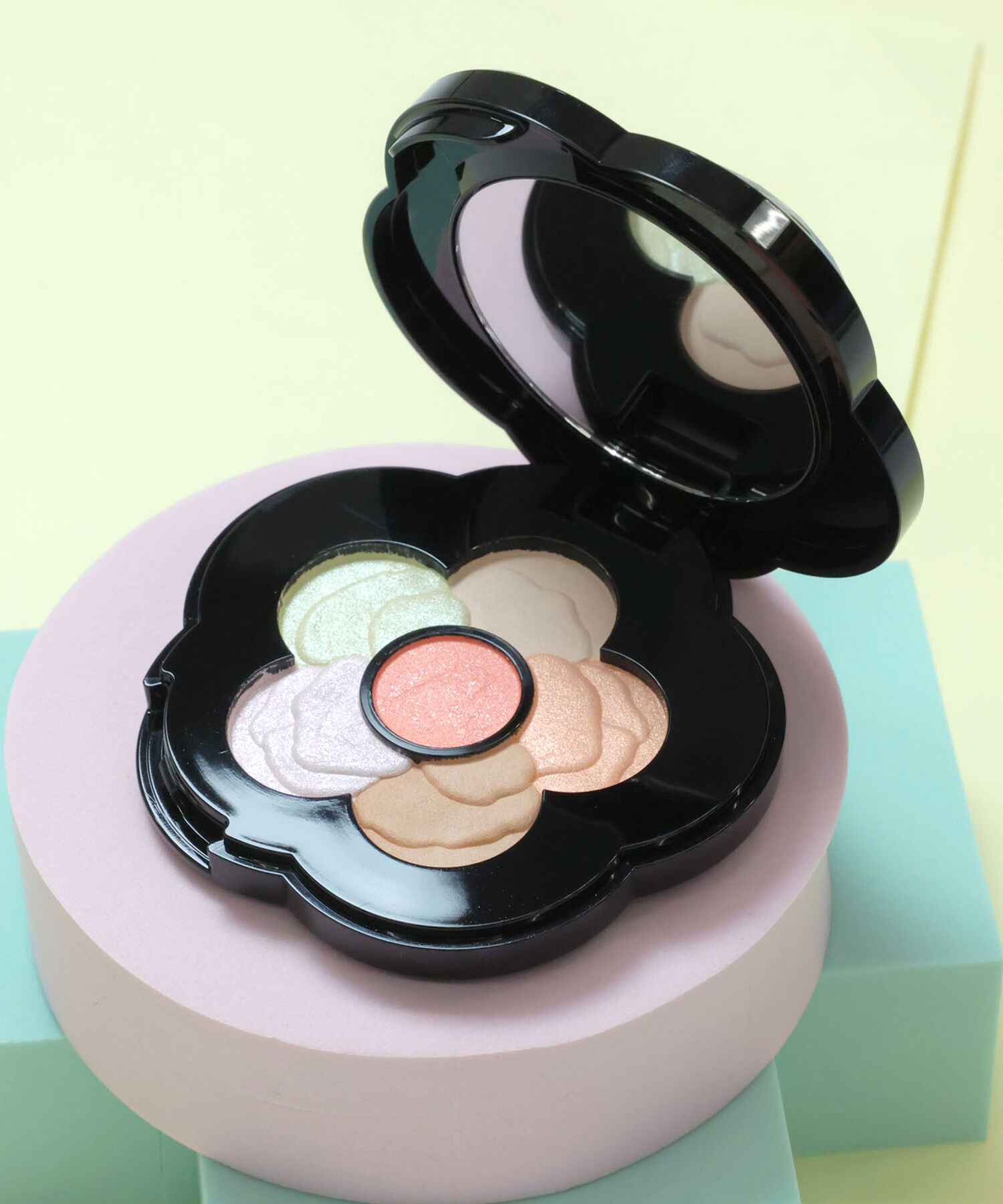 MARY QUANT「『数量限定』チアリー カラーズ フォー フェイス」|フェイスパウダー|