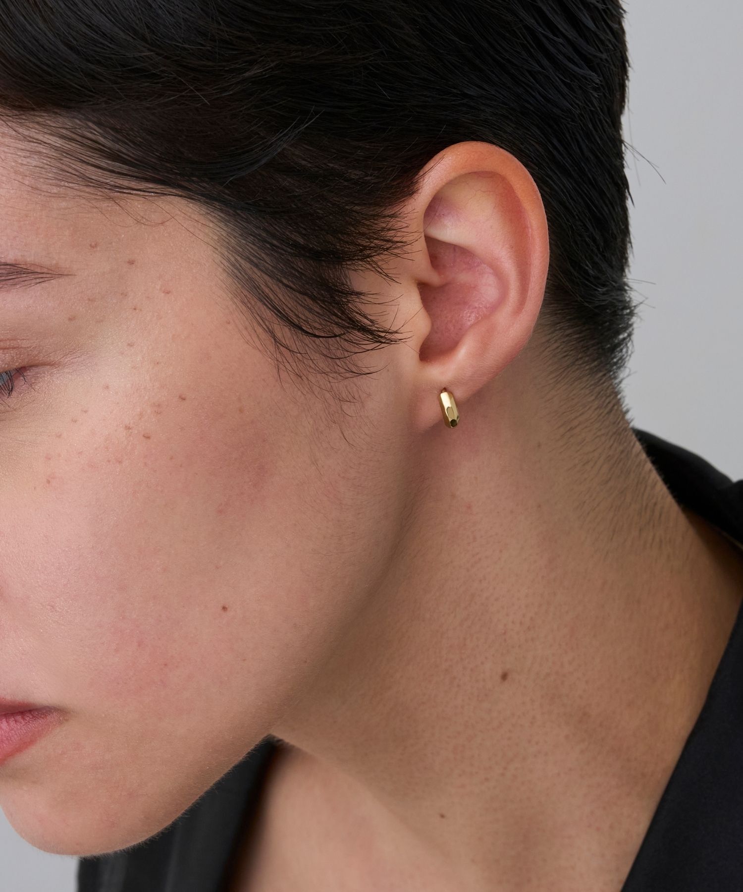 JUPITER「【SV】ミニマルフープピアス/ニッケルフリー/金属アレルギー対応　ゴールド」|ピアス|