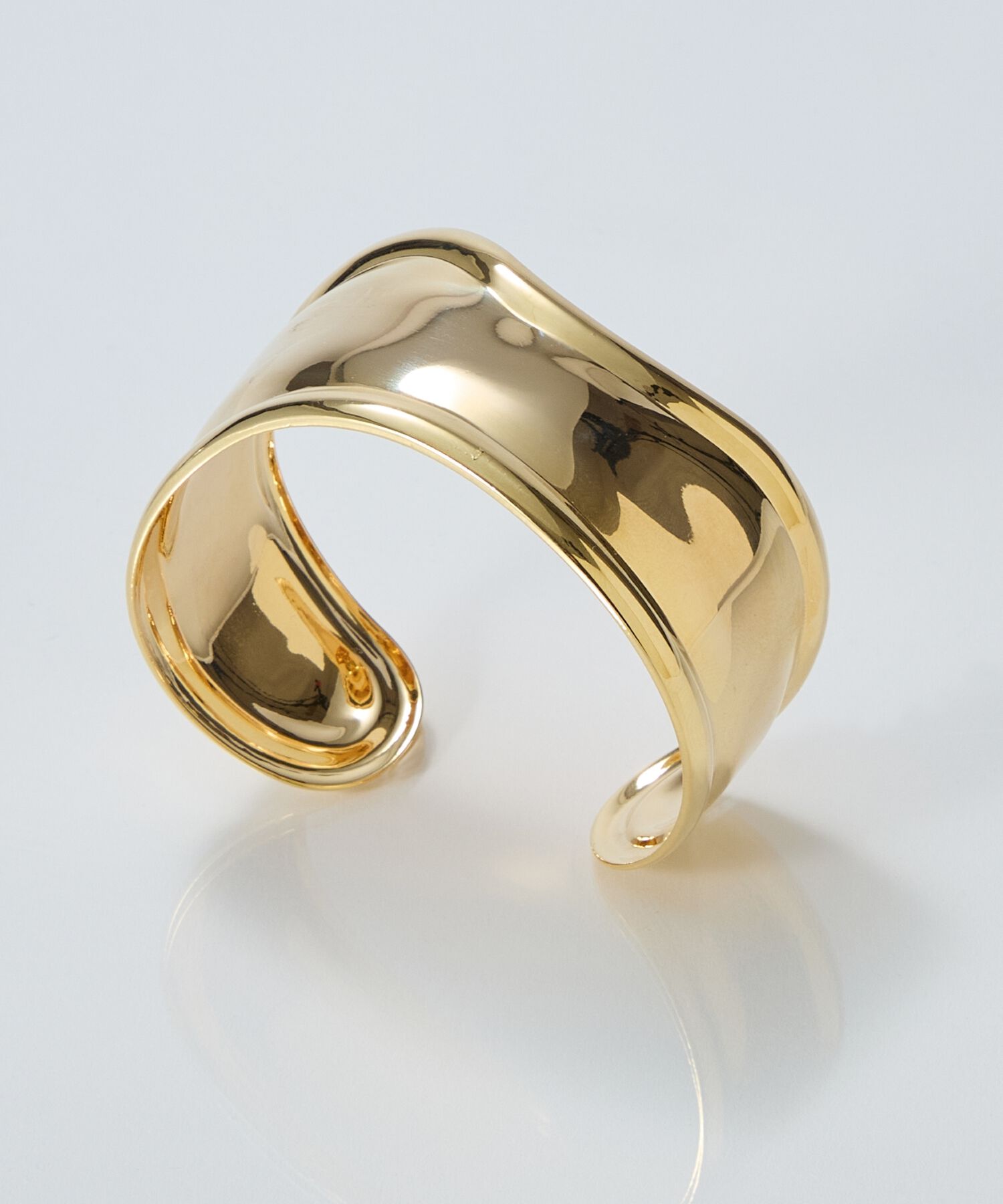 Phoebe「アークカフワイドバングル　ゴールド」|ブレスレット・バングル|