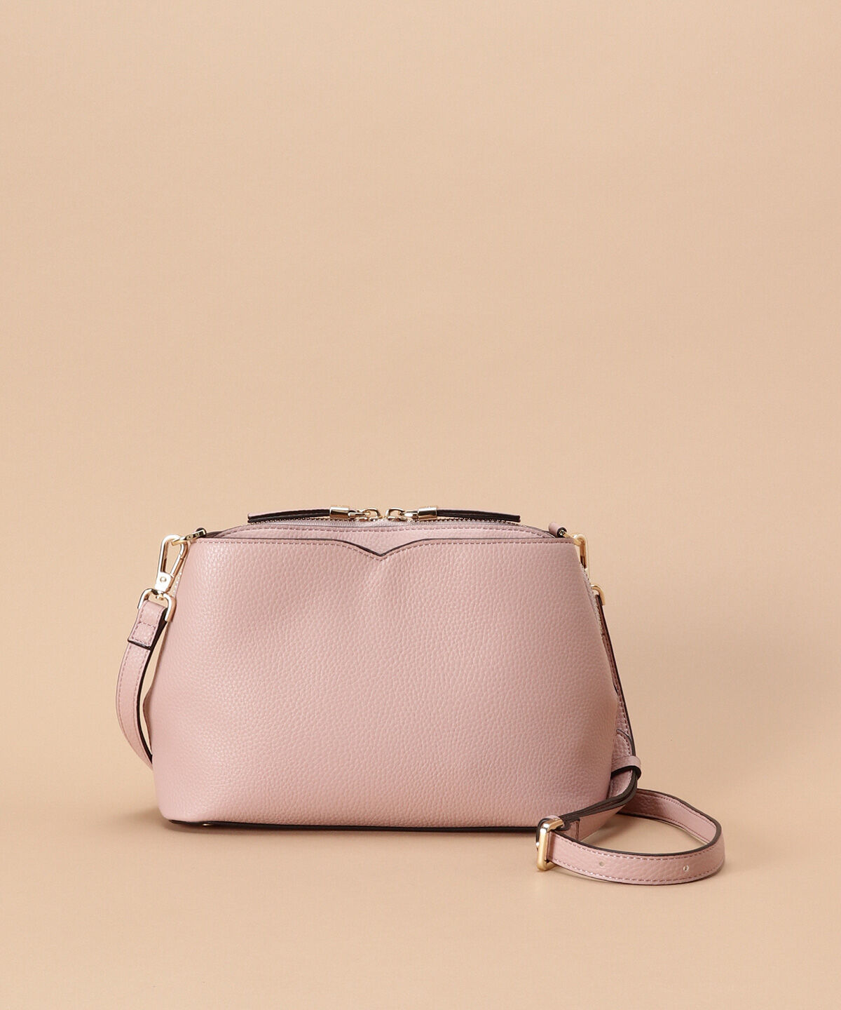 Samantha Thavasa「ウェーブデザインカッティングショルダーバッグ」|ショルダー・メッセンジャー|