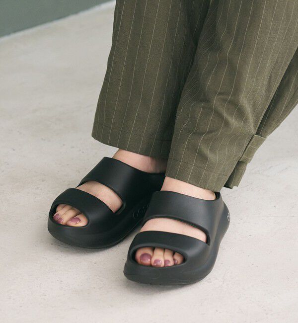 BEAUTY&YOUTH UNITED ARROWS「＜OOFOS＞OOyea サンダル/ブラック」|サンダル|