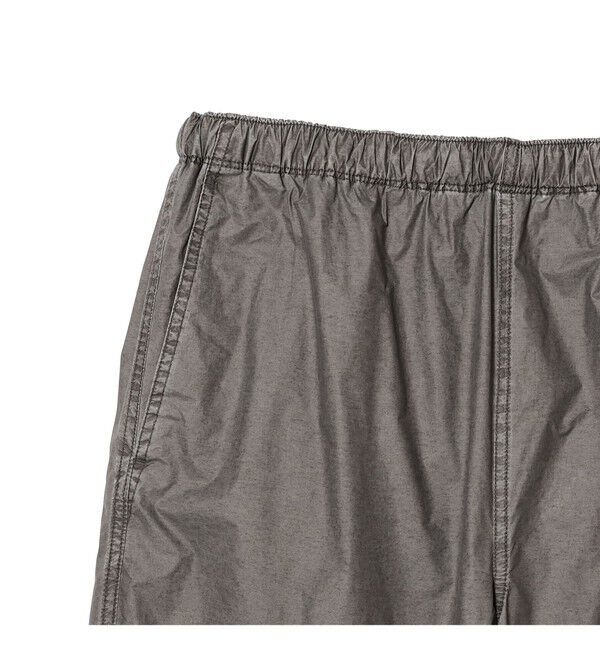 BEAMS「ワイドストレートフィット ナイロン イージーパンツ」|チノ|