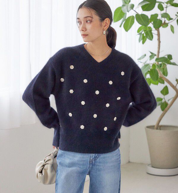 SHIPS for women「〈手洗い可能〉フォックス ビジュー Vネック ニット」|ニット・セーター|