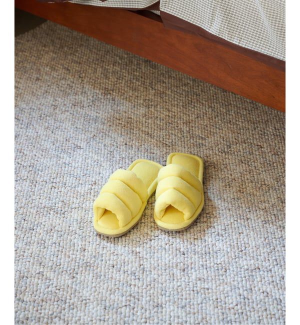 journal standard Furniture「TOWEL PUFFY SLIPPER　スリッパ」|ルームシューズ|イエロー