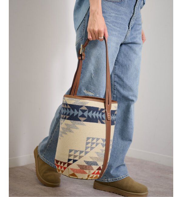 FRAMeWORK「≪追加≫A VACATION/アヴァケーション MARCHE PENDLETON2」|ショルダー・メッセンジャー|