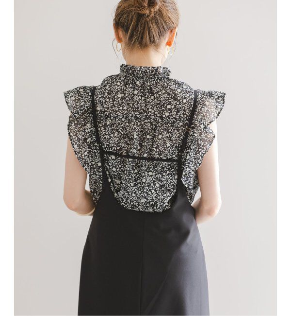 NOBLE「《追加4》【洗える】シャーリングフリルノースリブラウス」|シャツ・ブラウス|