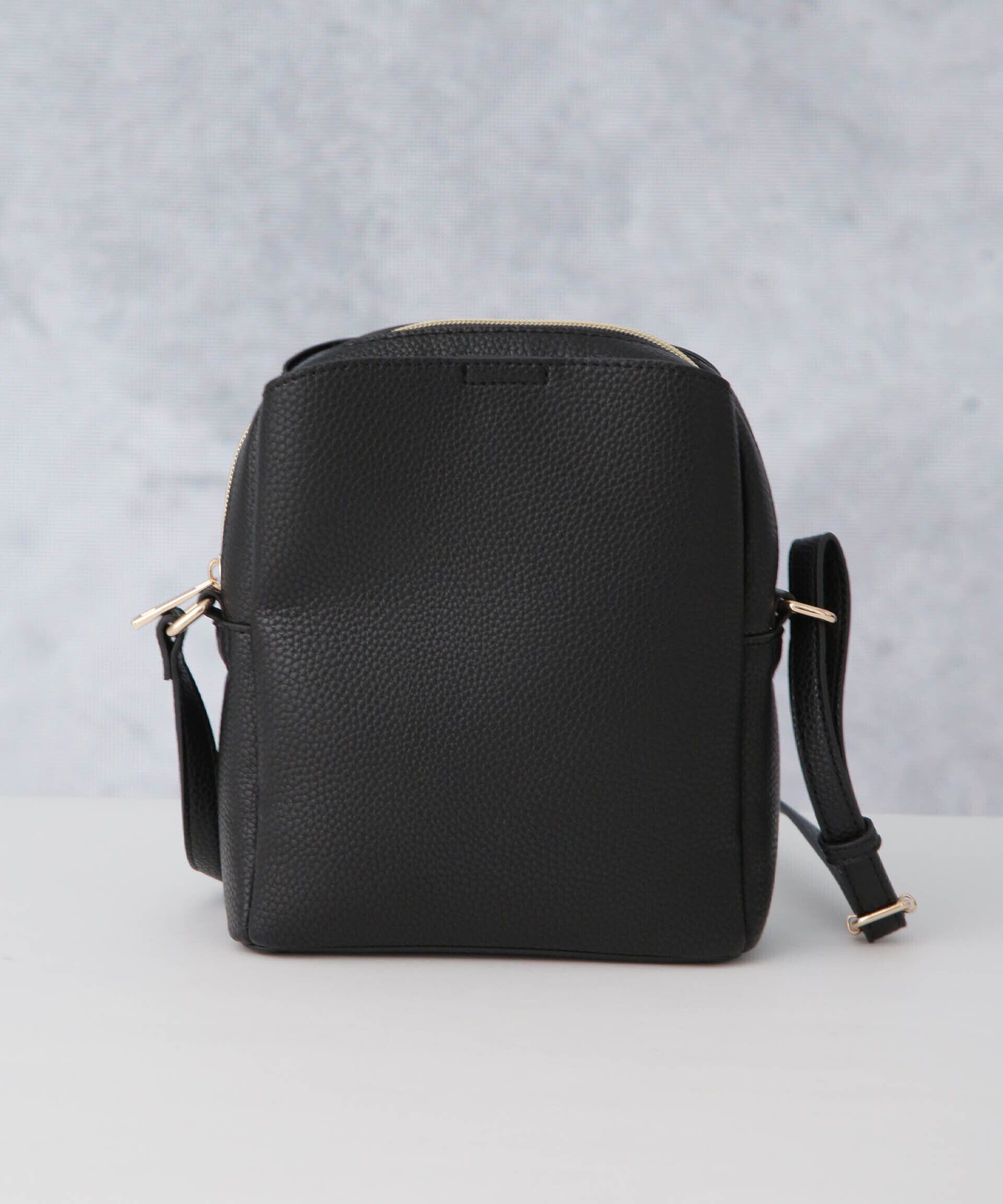 nano･universe「スクエアショルダーバッグ」|ショルダー・メッセンジャー|