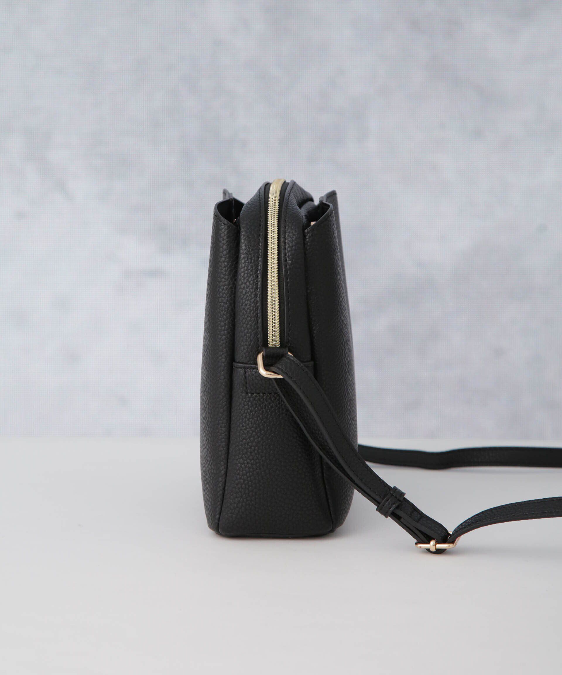 nano･universe「スクエアショルダーバッグ」|ショルダー・メッセンジャー|