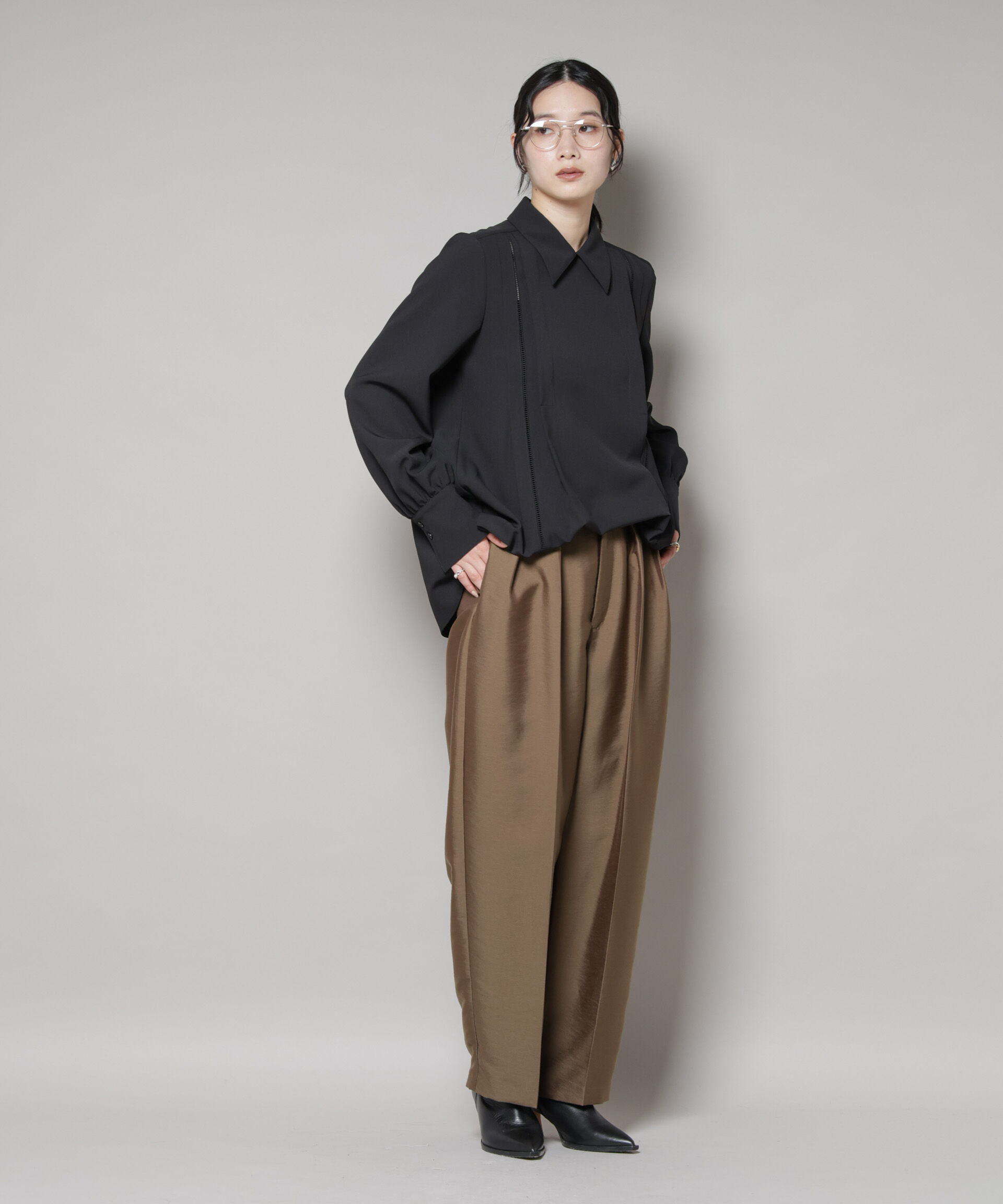 nano･universe「ダブルクロス衿付きハシゴレースブラウス」|シャツ・ブラウス|