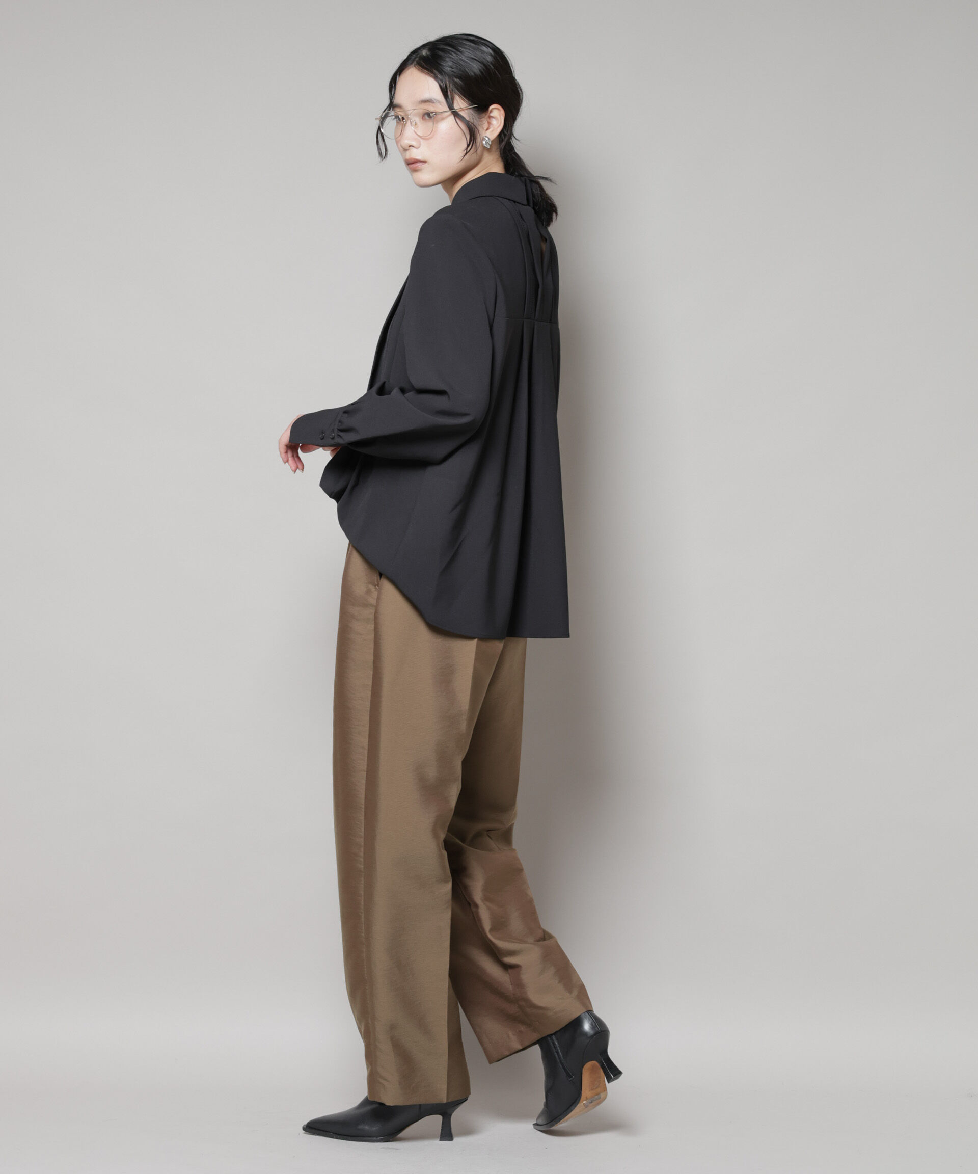 nano･universe「ダブルクロス衿付きハシゴレースブラウス」|シャツ・ブラウス|