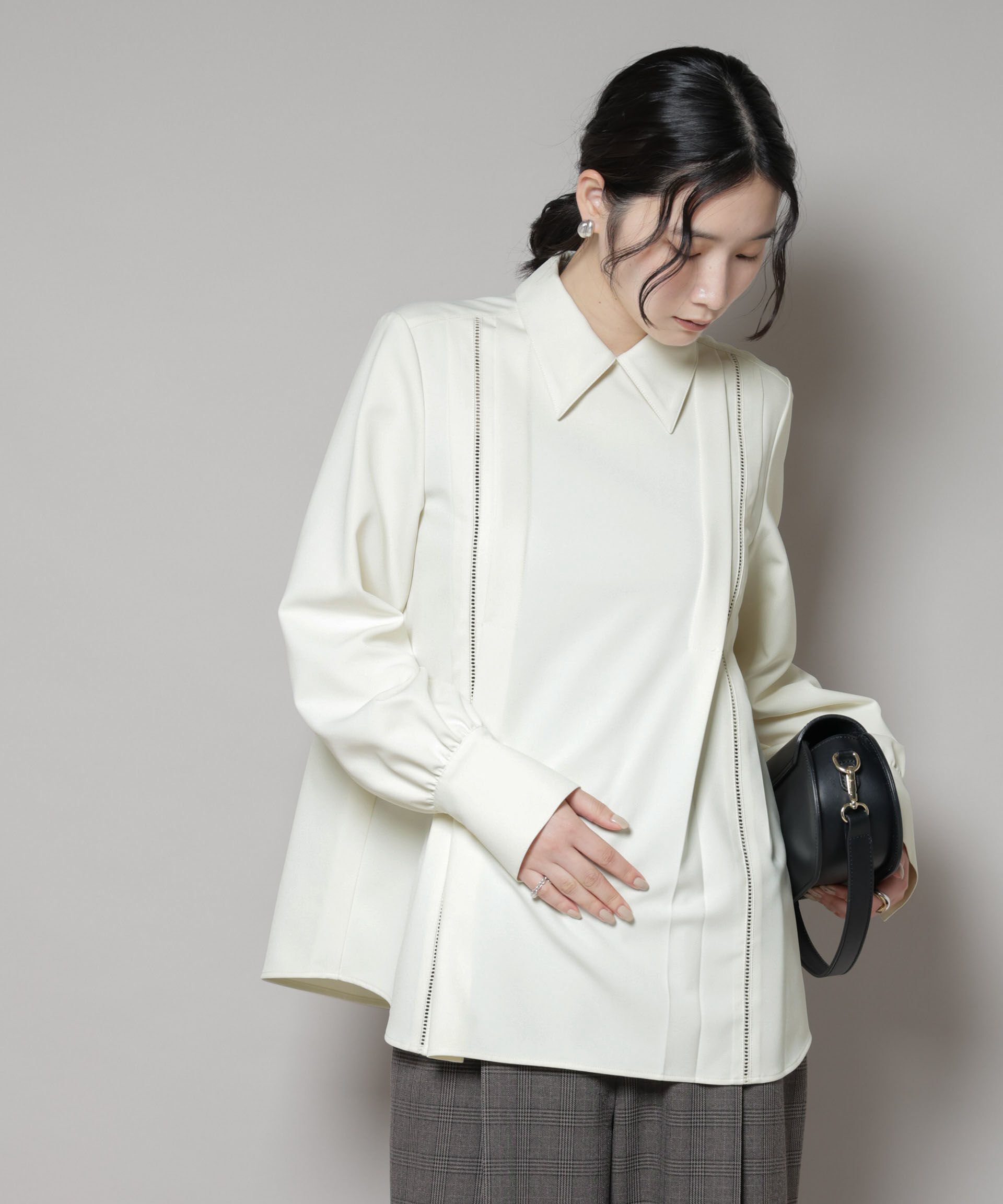 nano･universe「ダブルクロス衿付きハシゴレースブラウス」|シャツ・ブラウス|