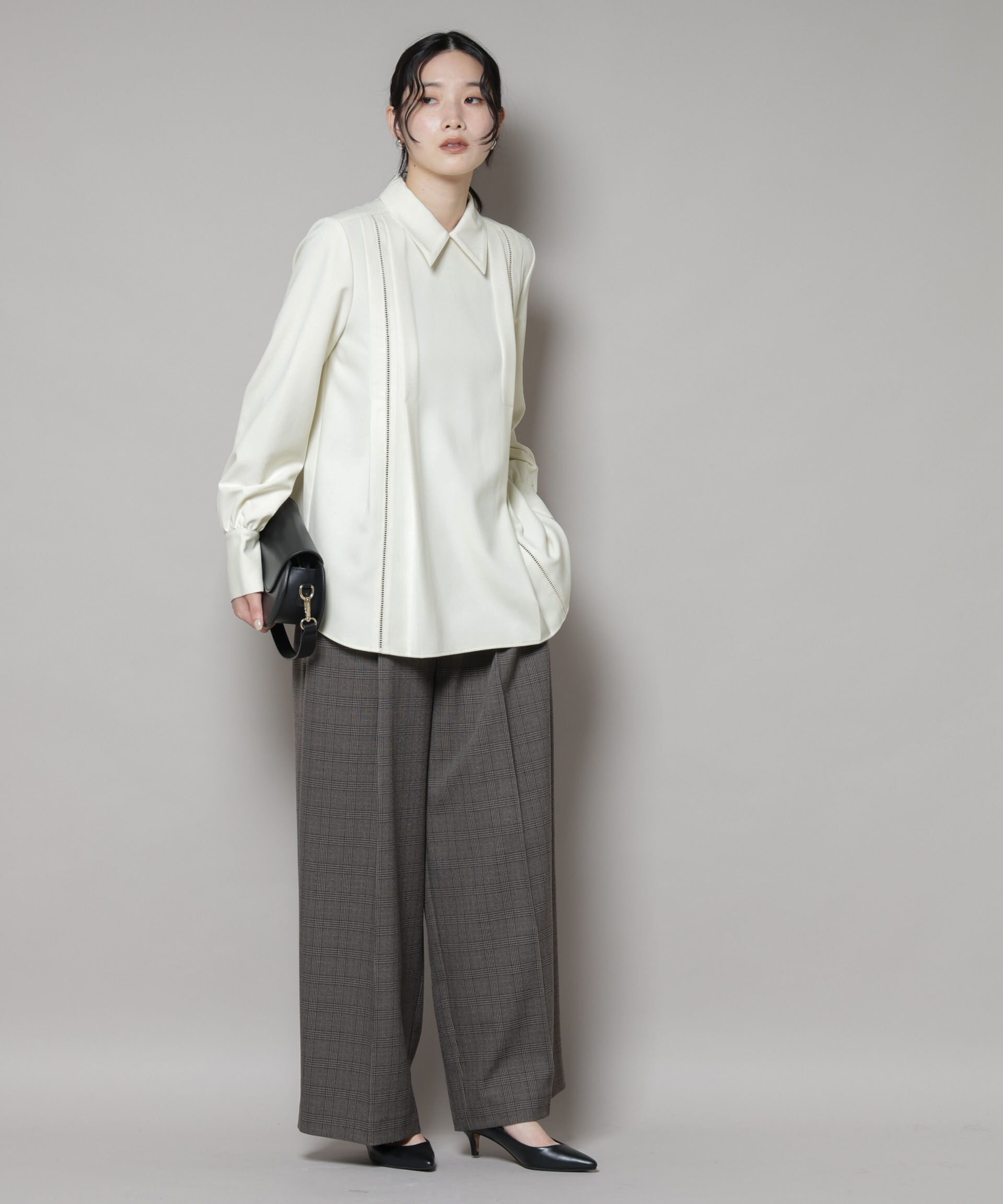 nano･universe「ダブルクロス衿付きハシゴレースブラウス」|シャツ・ブラウス|