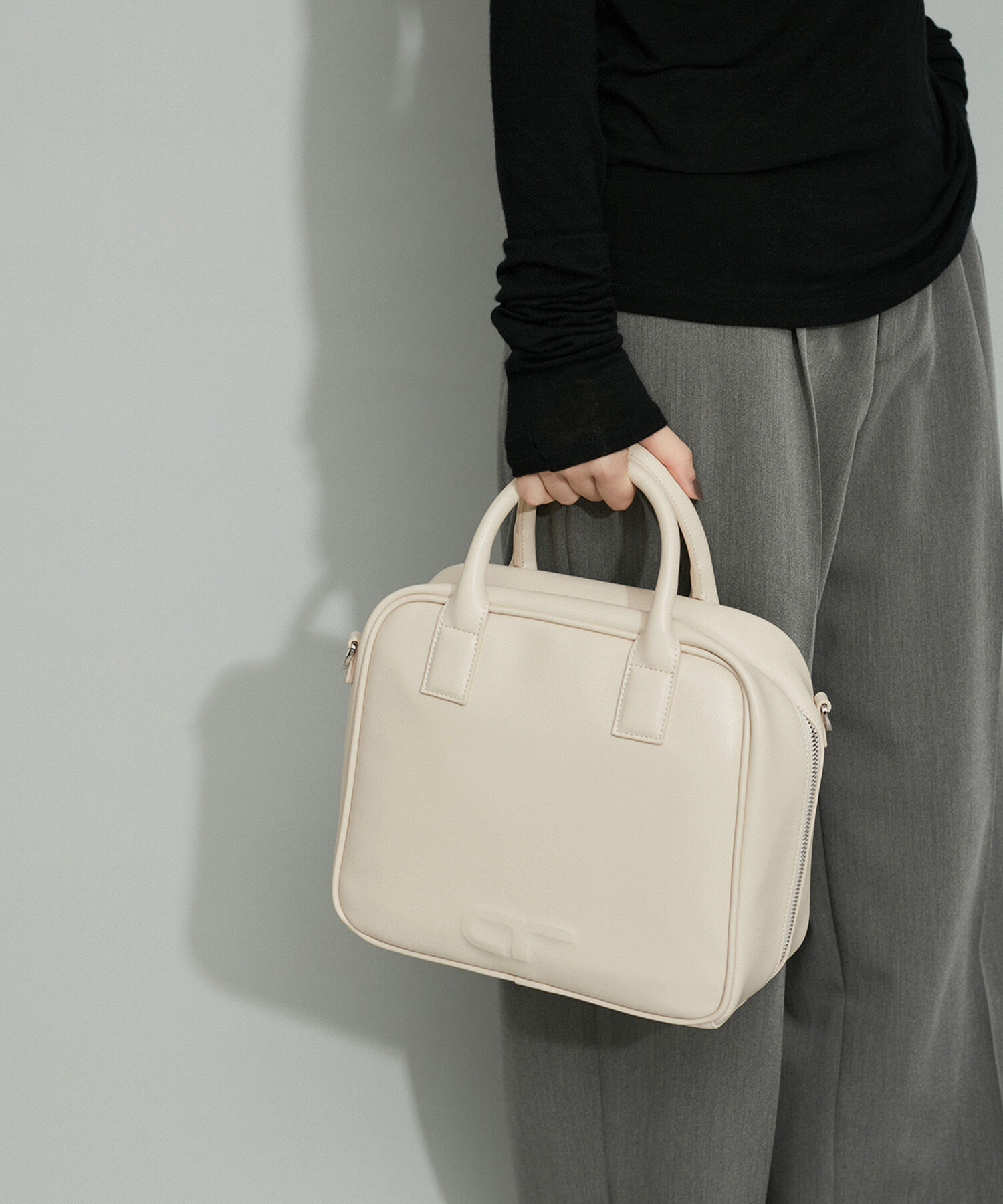 ADAM ET ROPE'「【一部WEB限定カラー・再入荷・サステナブル・2WAY】ロゴボストンバッグ」|ボストンバッグ|