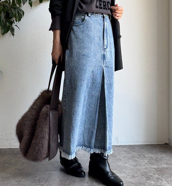  「【WEB限定】センターボックスタックデニムスカート」|スカート|