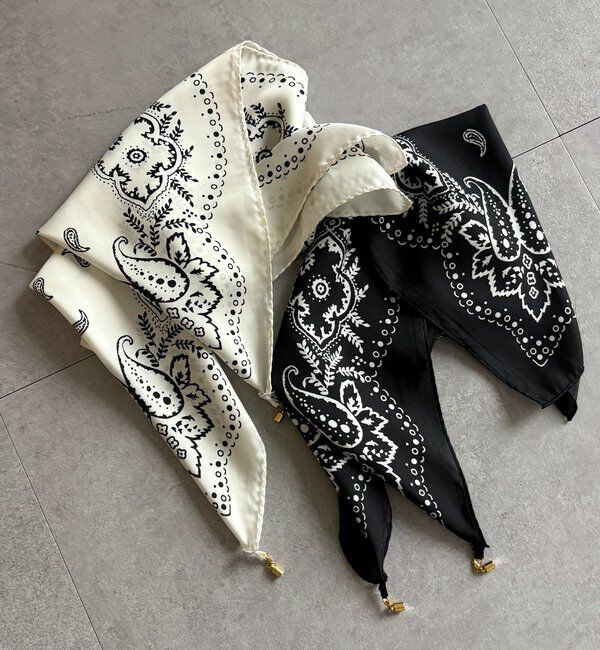  「マグネット付ペイズリー柄スカーフ」|マフラー|