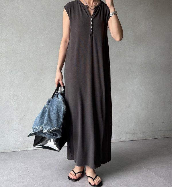  「【WEB限定】テレコヘンリーネックワンピース」|ワンピース|