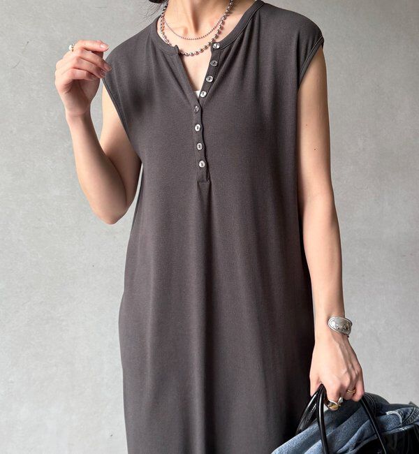  「【WEB限定】テレコヘンリーネックワンピース」|ワンピース|