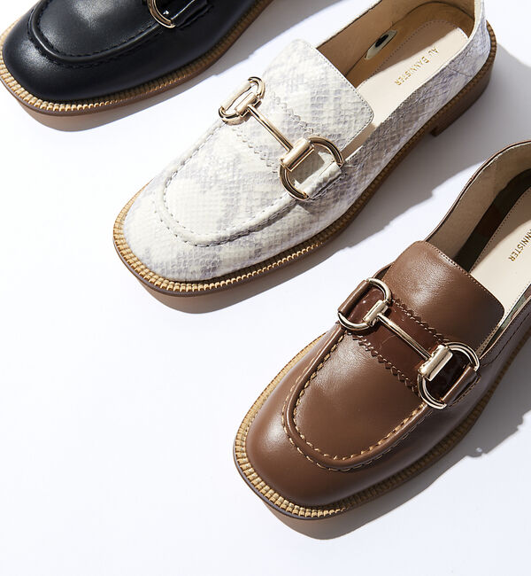 AU BANNISTER「アシンメトリービットローファー」|ローファー|