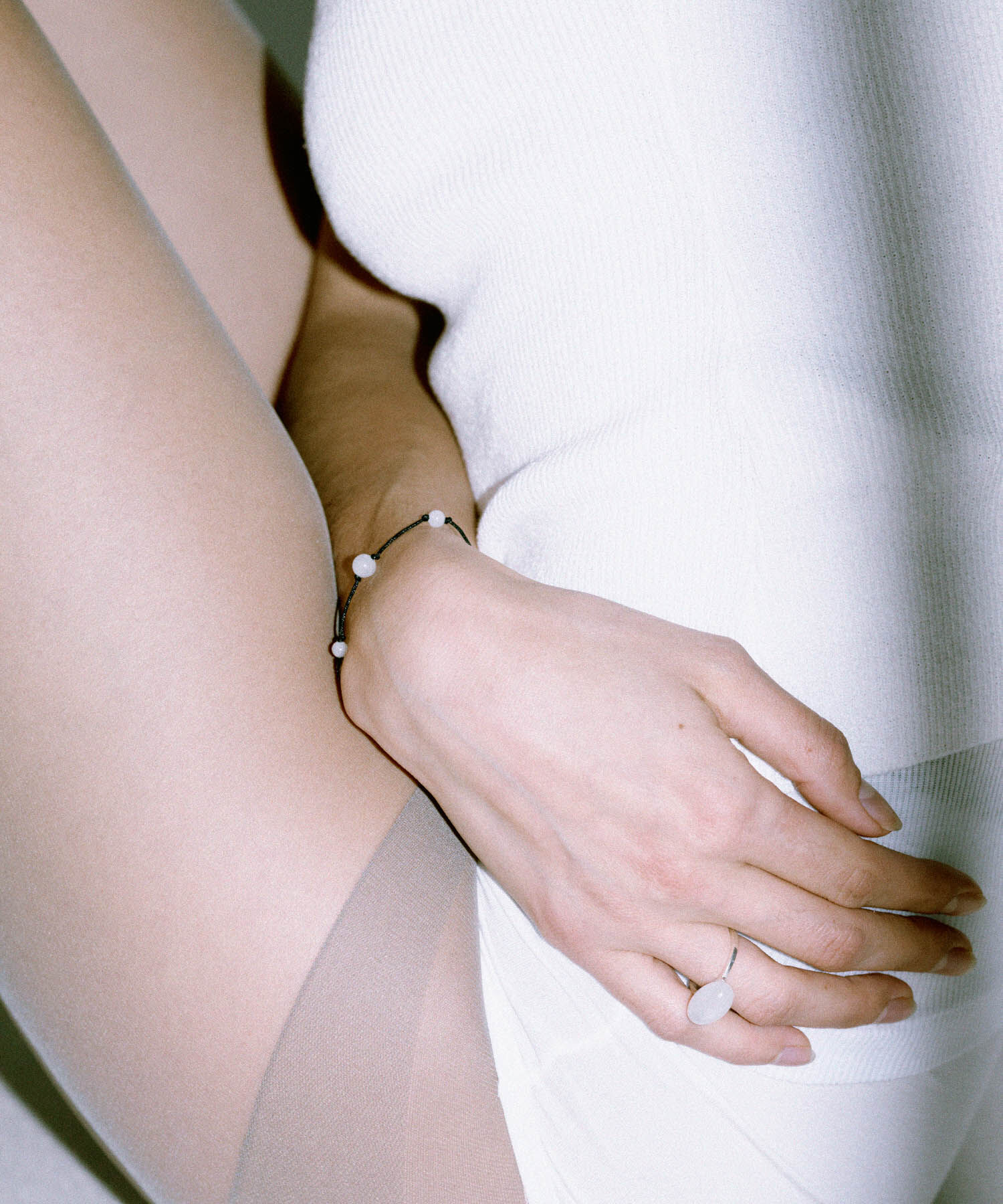 SMELLY「SMELLY so&rsquo;　white jade bracelet」|ブレスレット・バングル|