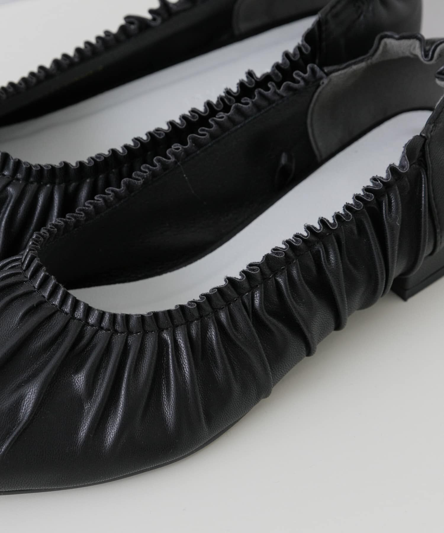 SENSE OF PLACE by URBAN RESEARCH「ギャザーフラットシューズ」|バレエシューズ|