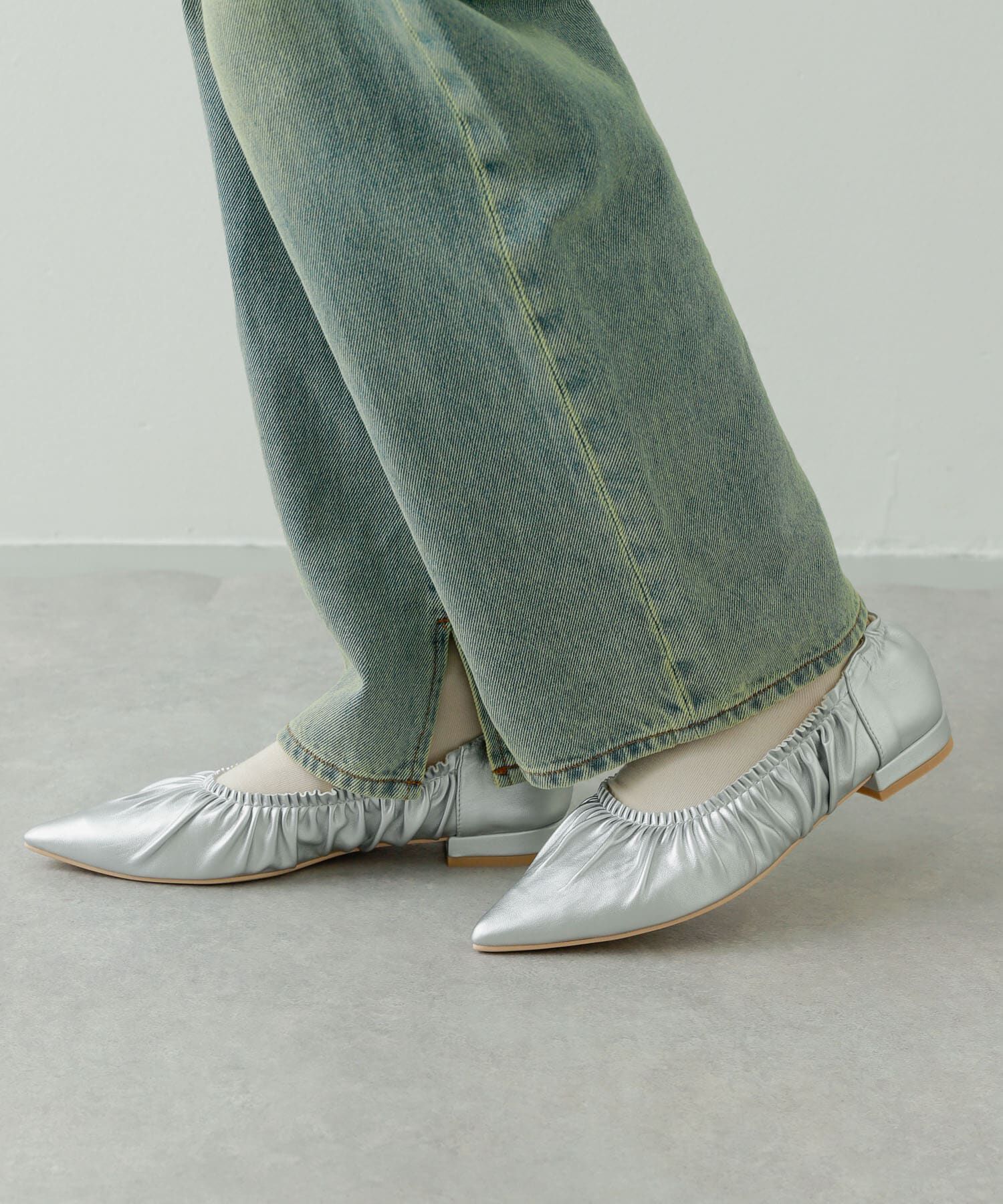 SENSE OF PLACE by URBAN RESEARCH「ギャザーフラットシューズ」|バレエシューズ|