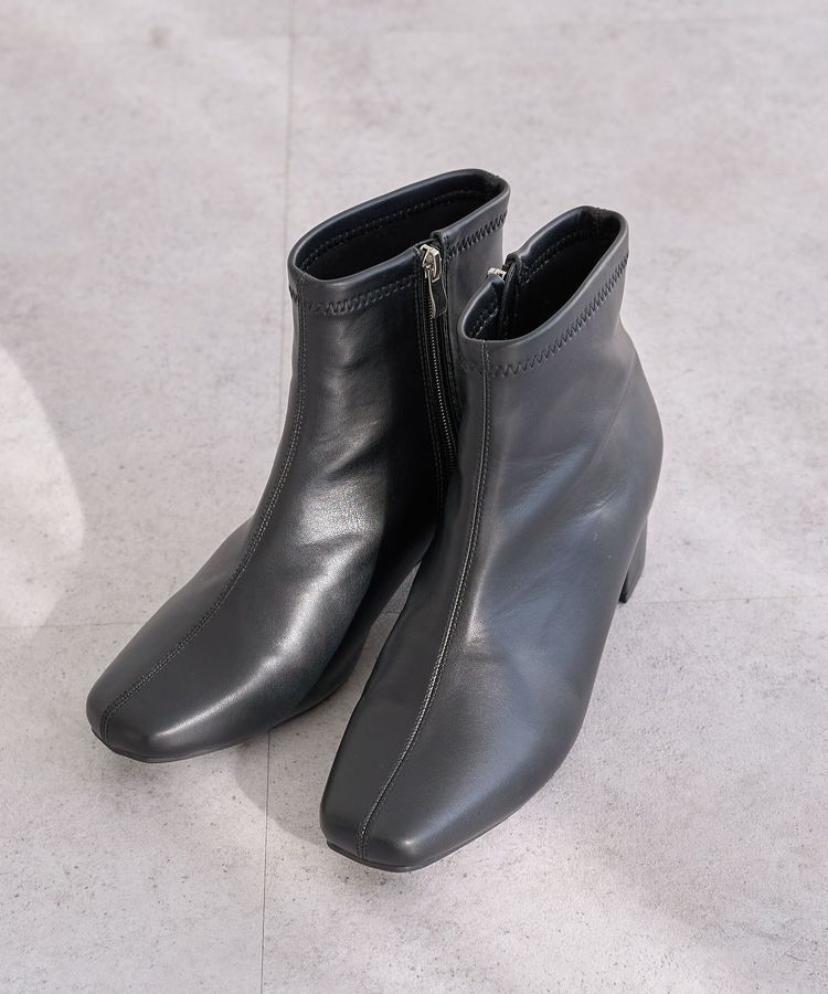 armonia「RUPIS.ヒール金具ストレッチブーツ」|ショートブーツ|Black