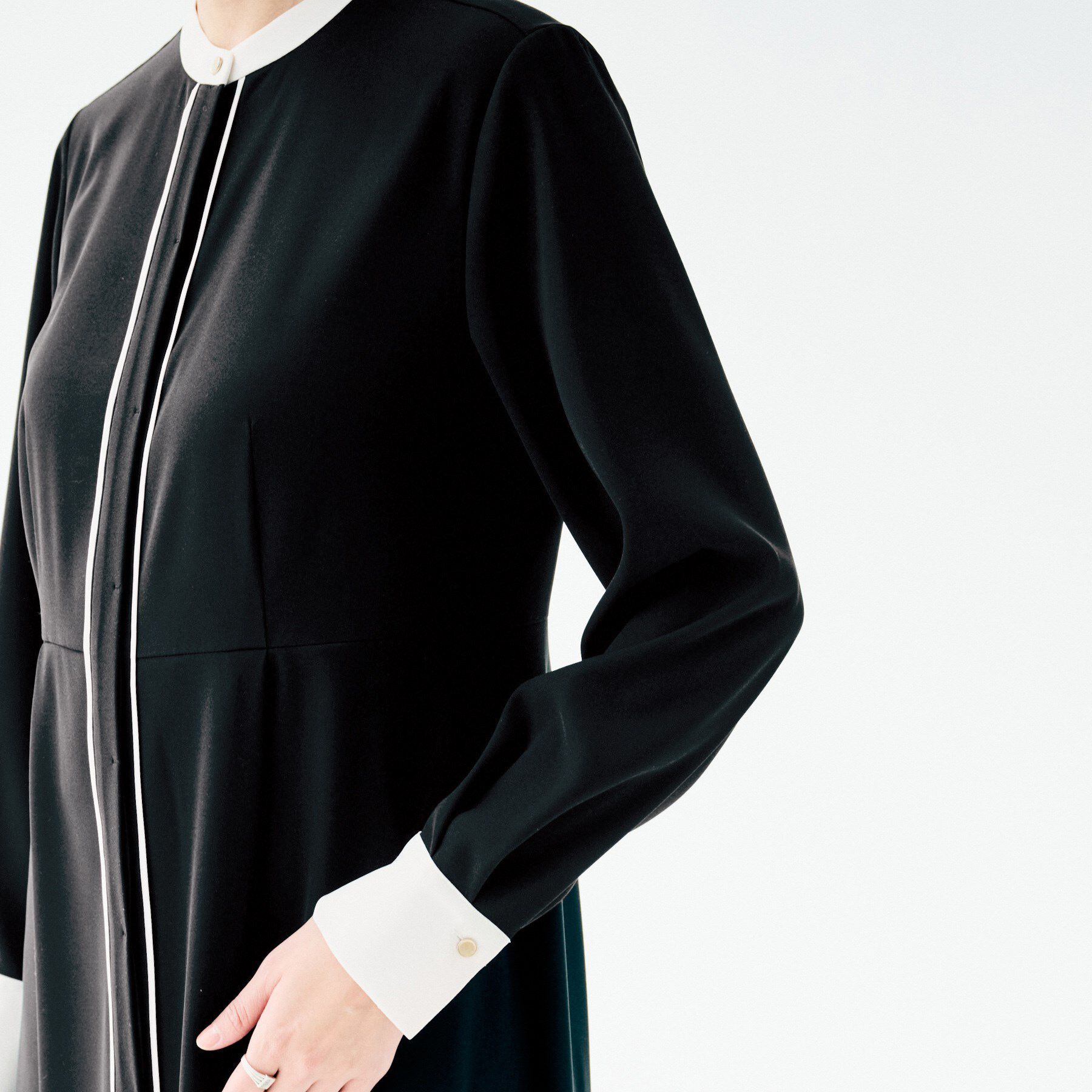 UNTITLED「【洗える/前開き/フォーマル】バイカラー ワンピース」|ワンピース|