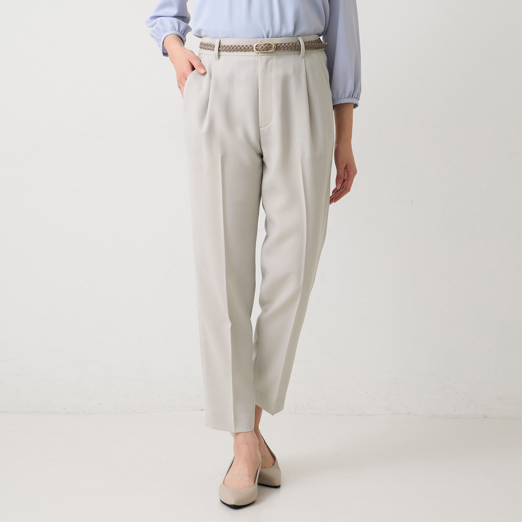 UNTITLED「エアリータックテーパードパンツ」|その他|