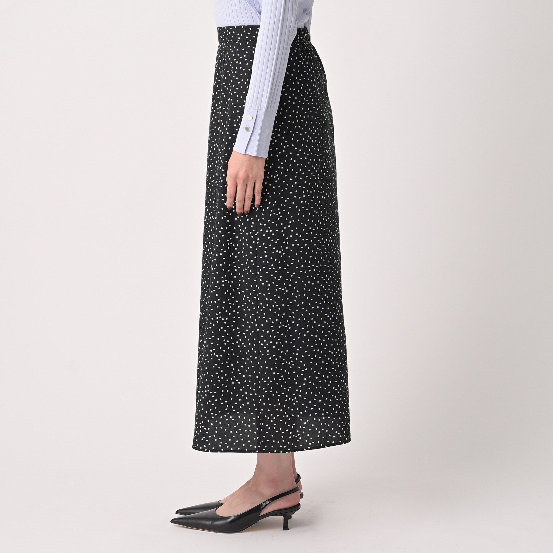 UNTITLED「【セットアップ可/後ろウエストゴム】ランダムドットスカート」|スカート|