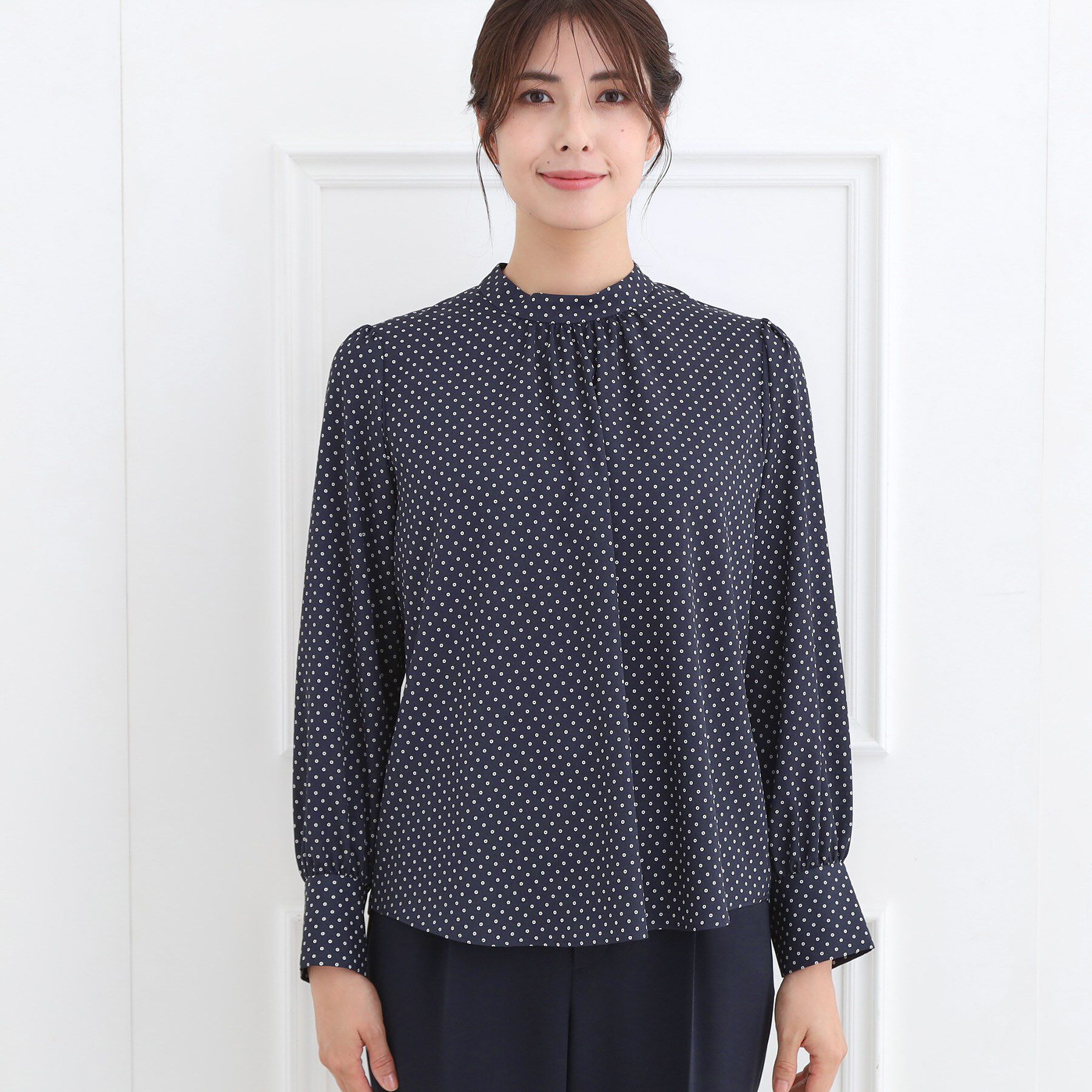 Reflect「【お仕事に◎】ドットプリントブラウス」|シャツ・ブラウス|