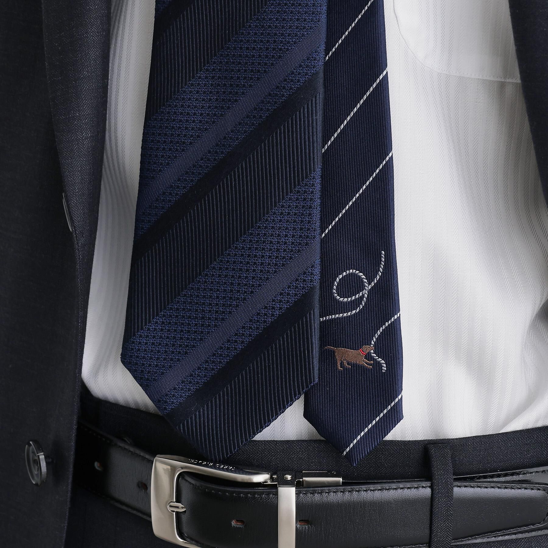 TAKEO KIKUCHI「【スマホスタンド機能付きパスケース】プレイフルチェンジネクタイBOX」|ネクタイ・蝶ネクタイ|