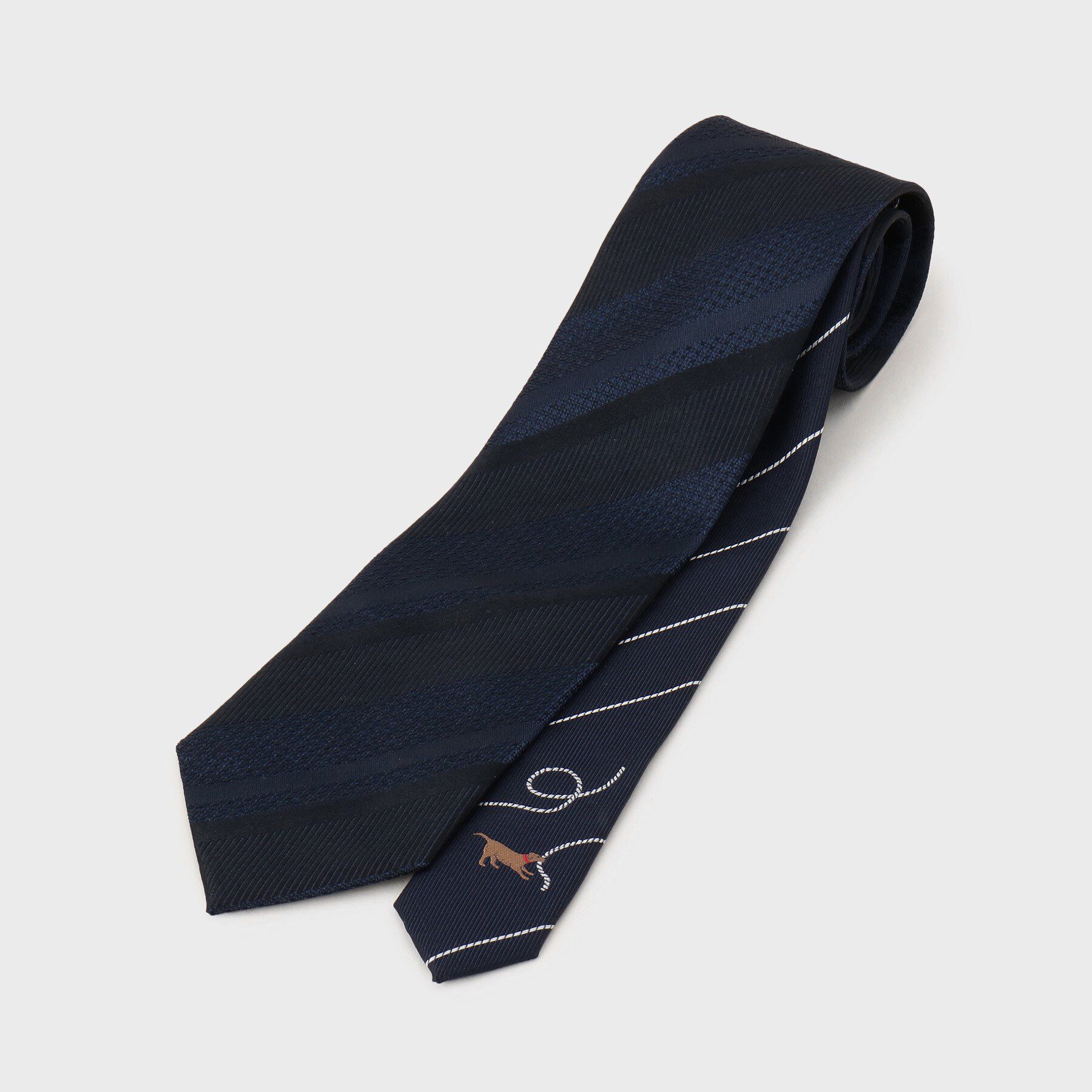 TAKEO KIKUCHI「【スマホスタンド機能付きパスケース】プレイフルチェンジネクタイBOX」|ネクタイ・蝶ネクタイ|