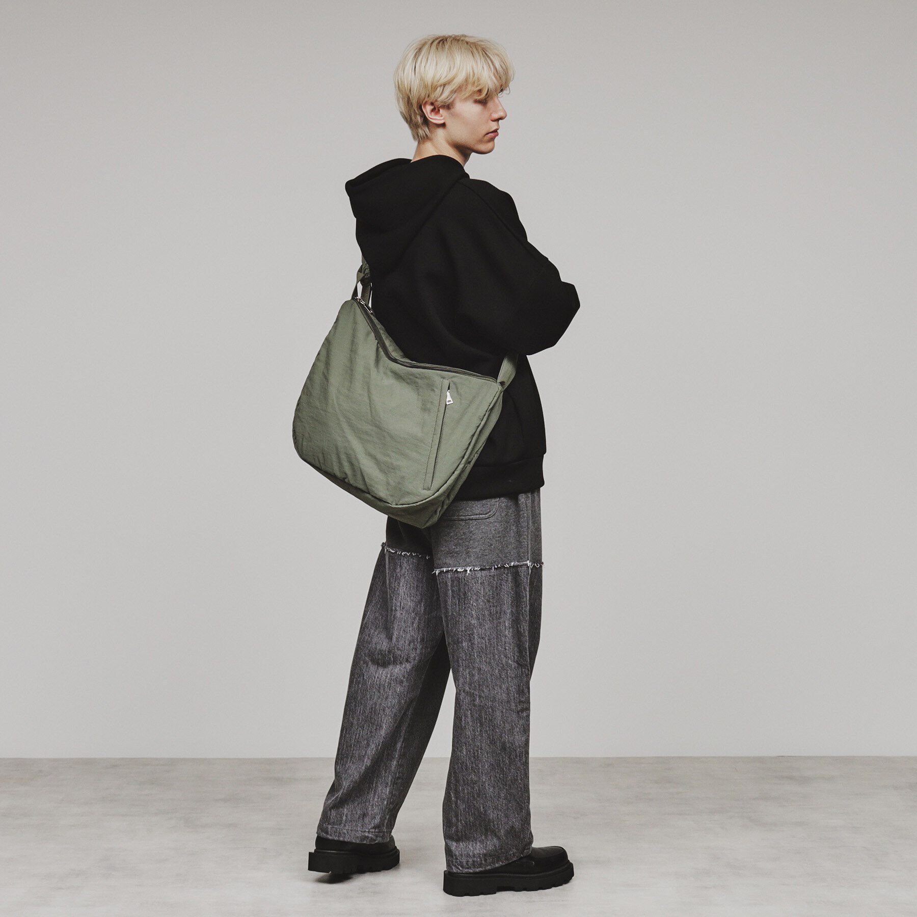 tk.TAKEO KIKUCHI「パテッドラウンドショルダーBAG」|ショルダー・メッセンジャー|