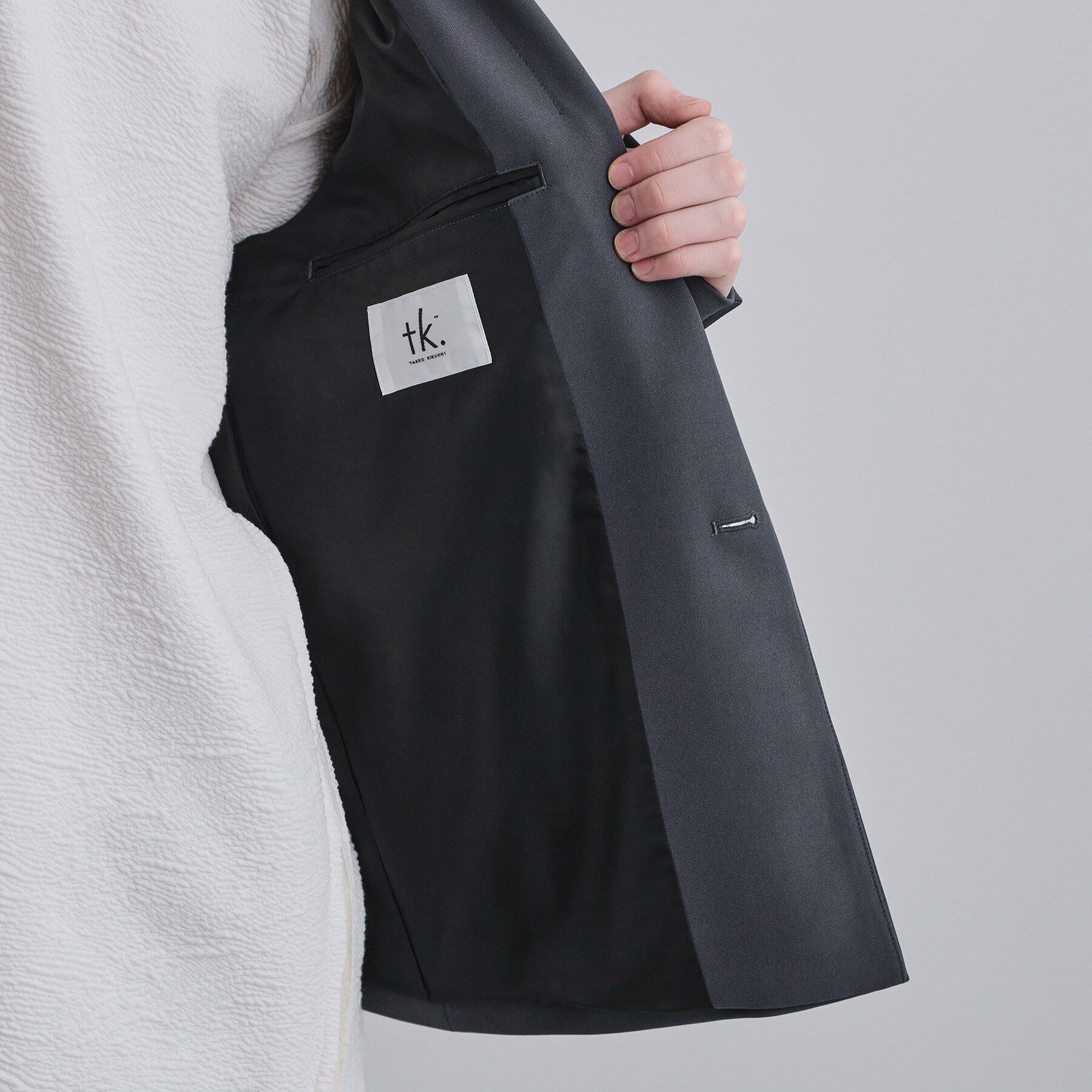 tk.TAKEO KIKUCHI「【セットアップ対応】クロップドジャケット」|テーラードジャケット|