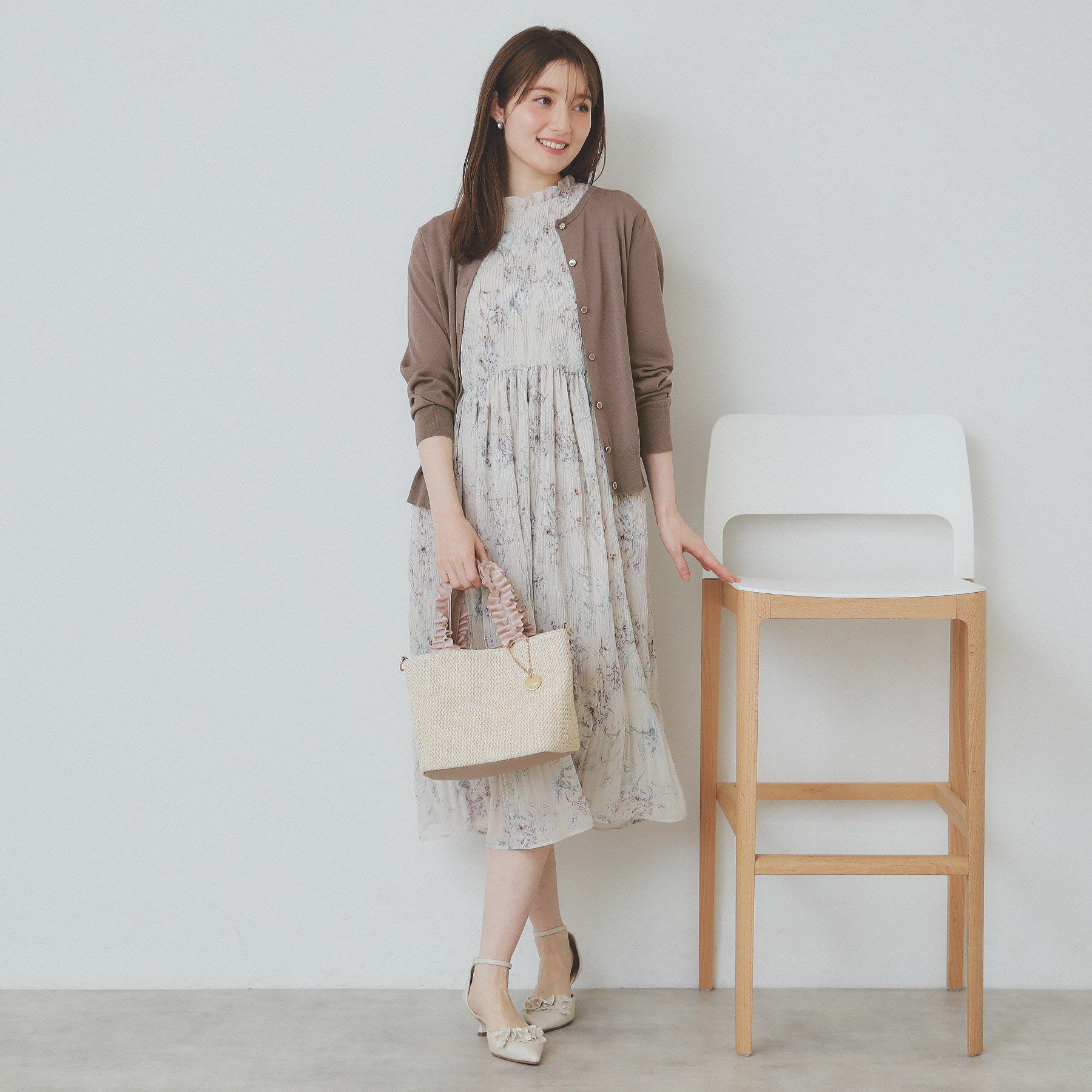 index「《7色展開/XS-LLサイズ》ビジューボタンニットカーディガン【洗濯機洗い可/抗ピル/接触冷感】」|カーディガン|