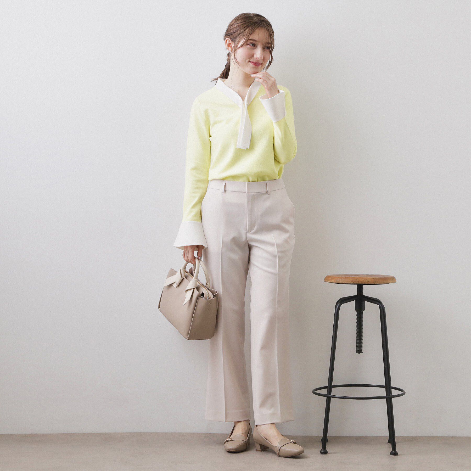 index「バイカラーボウタイパール調ニット【洗濯機OK】」|ニット・セーター|